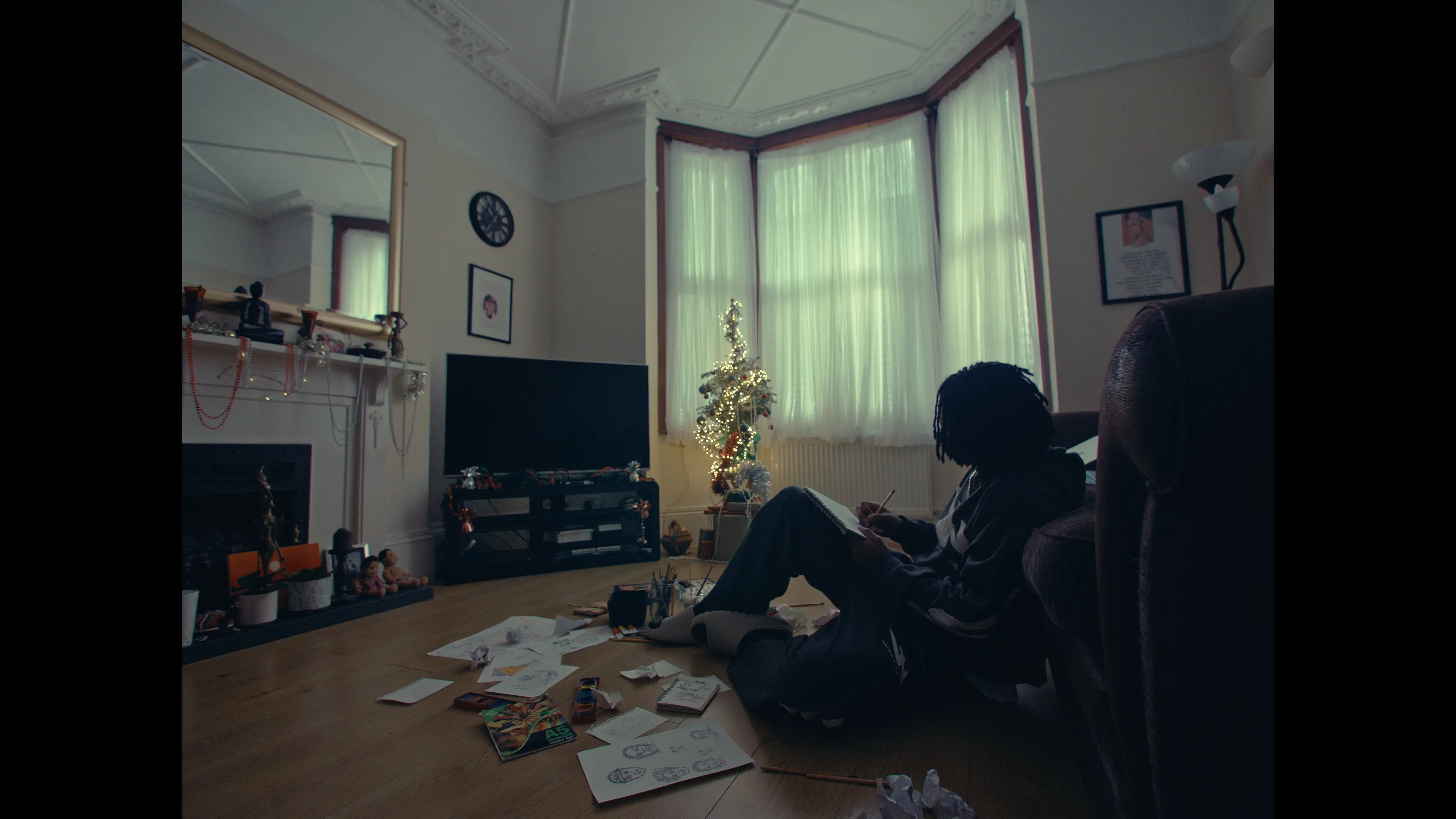 A Gift for a Gift Behind Scenes