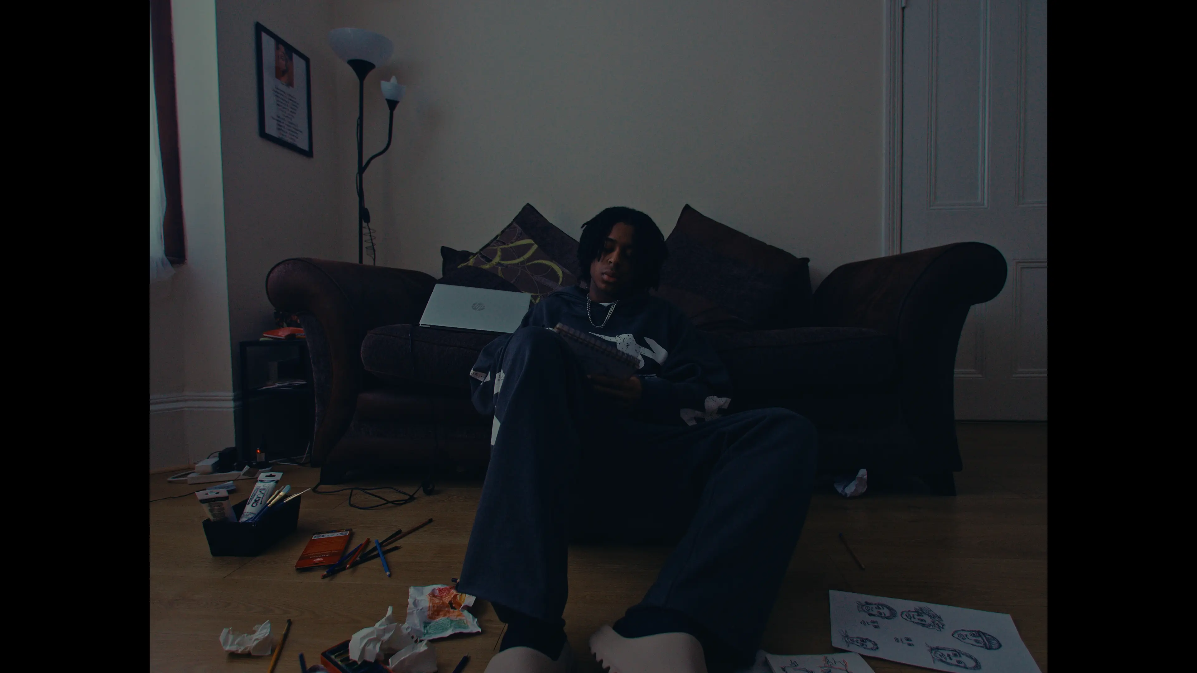 A Gift for a Gift Behind Scenes